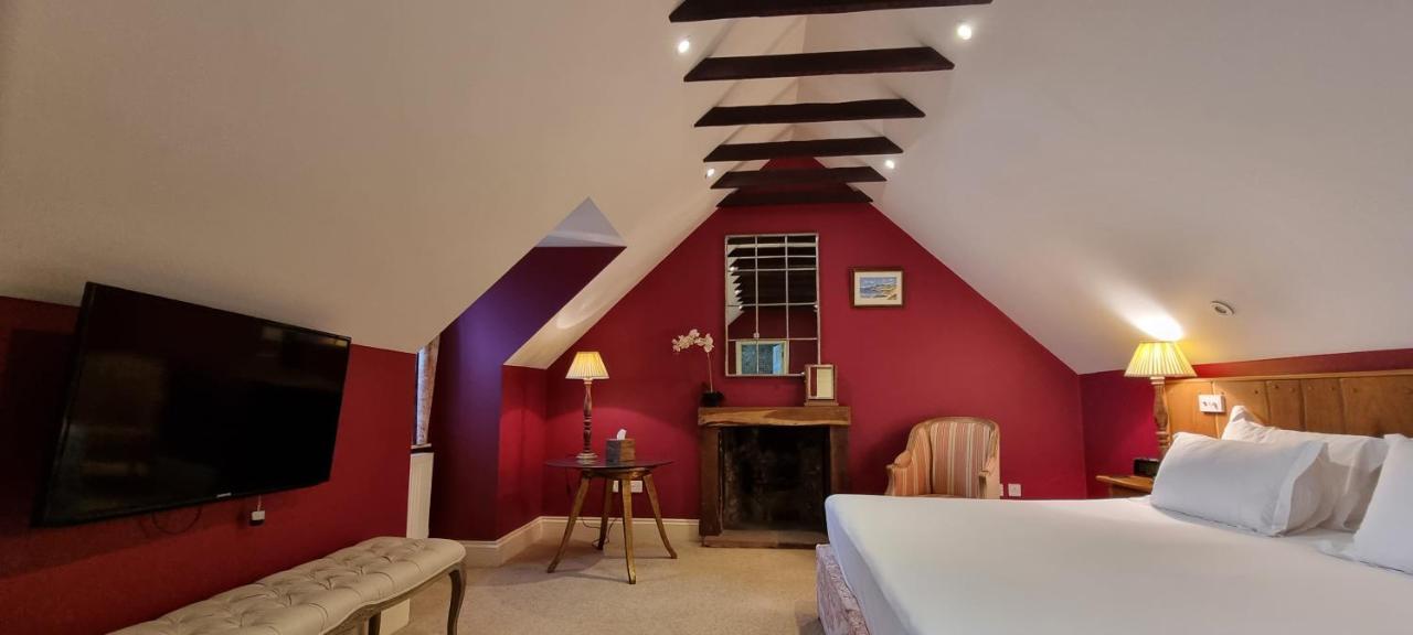 Buccleuch And Queensberry Arms Hotel Thornhill  Ngoại thất bức ảnh