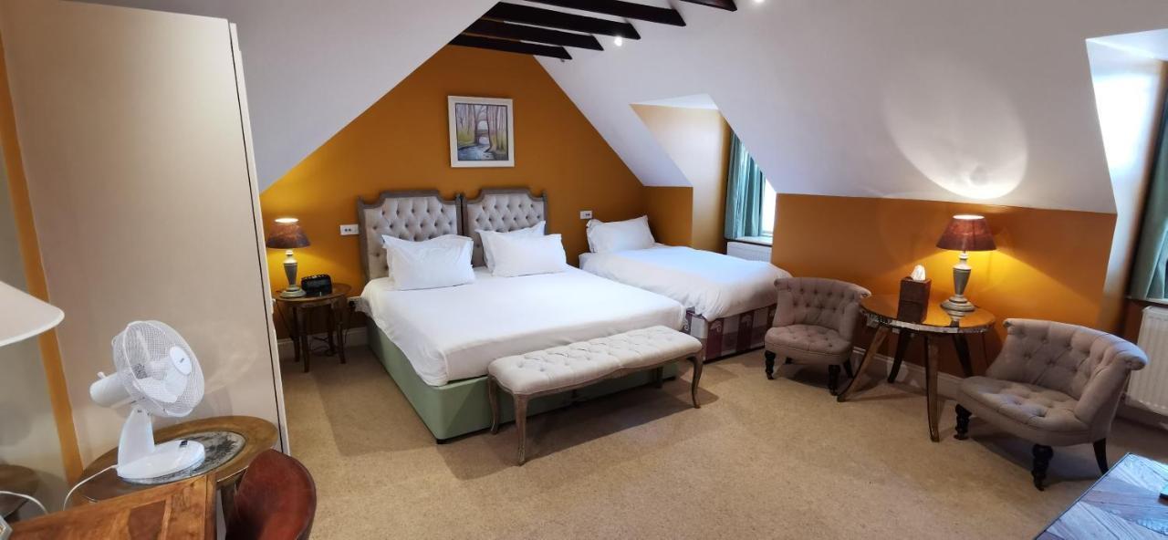 Buccleuch And Queensberry Arms Hotel Thornhill  Ngoại thất bức ảnh