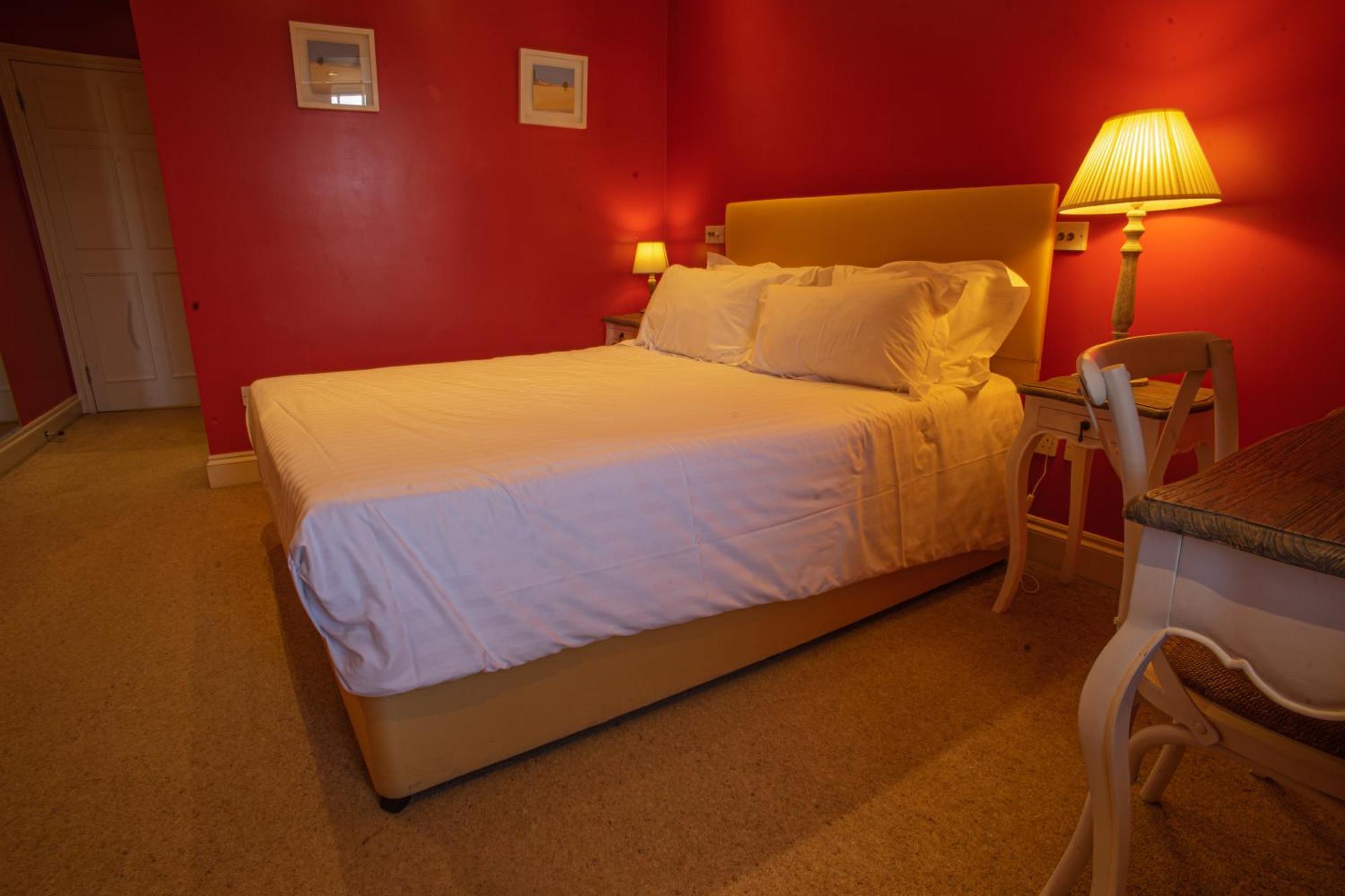 Buccleuch And Queensberry Arms Hotel Thornhill  Ngoại thất bức ảnh