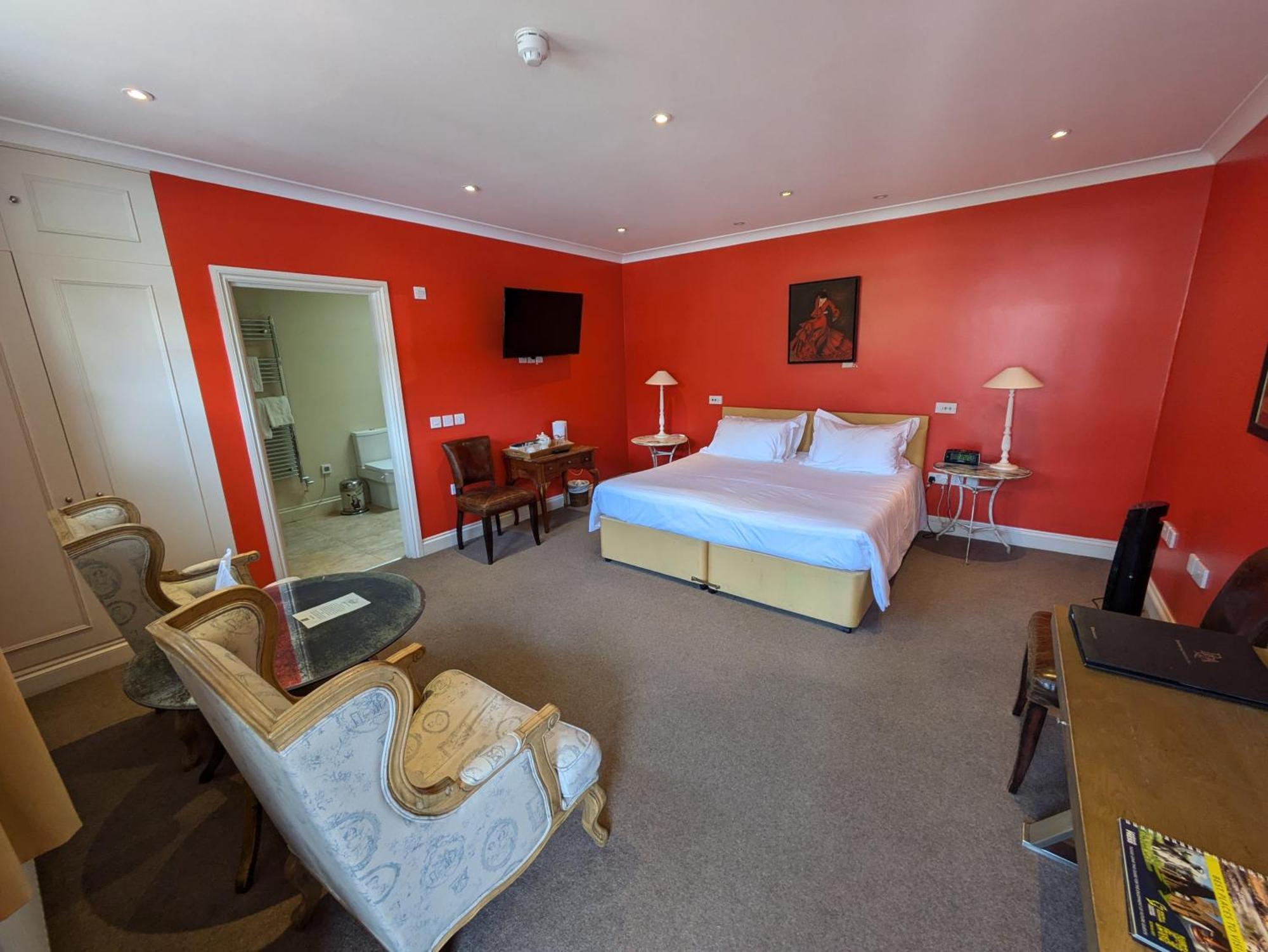Buccleuch And Queensberry Arms Hotel Thornhill  Ngoại thất bức ảnh