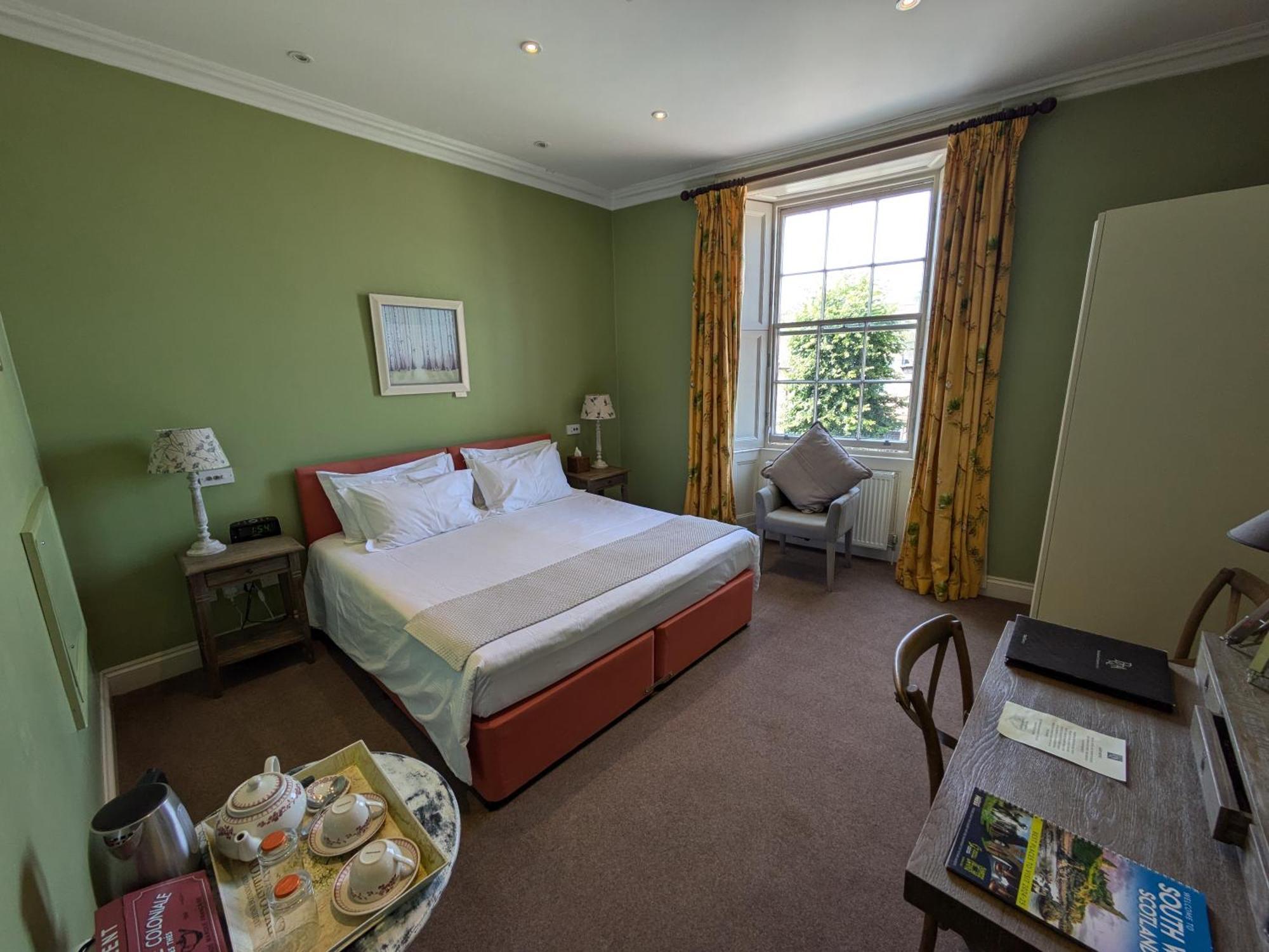 Buccleuch And Queensberry Arms Hotel Thornhill  Ngoại thất bức ảnh