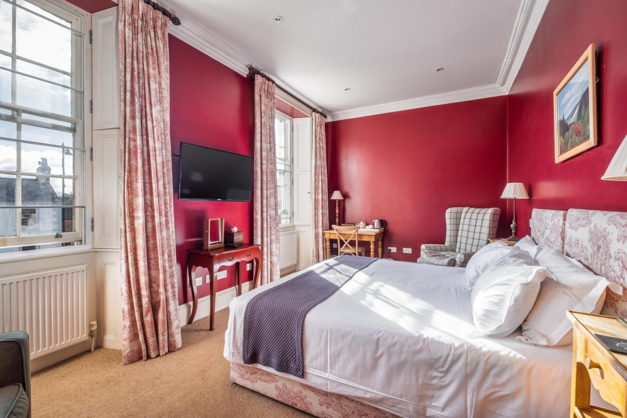 Buccleuch And Queensberry Arms Hotel Thornhill  Ngoại thất bức ảnh